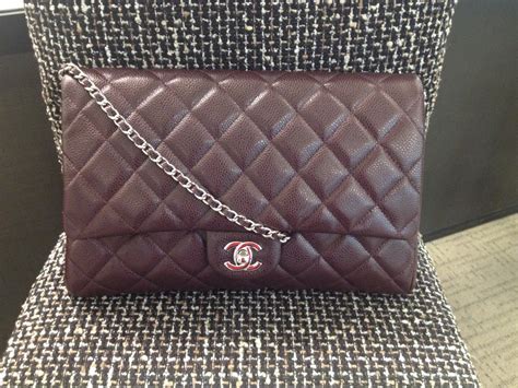 burgundy chanel clutch.